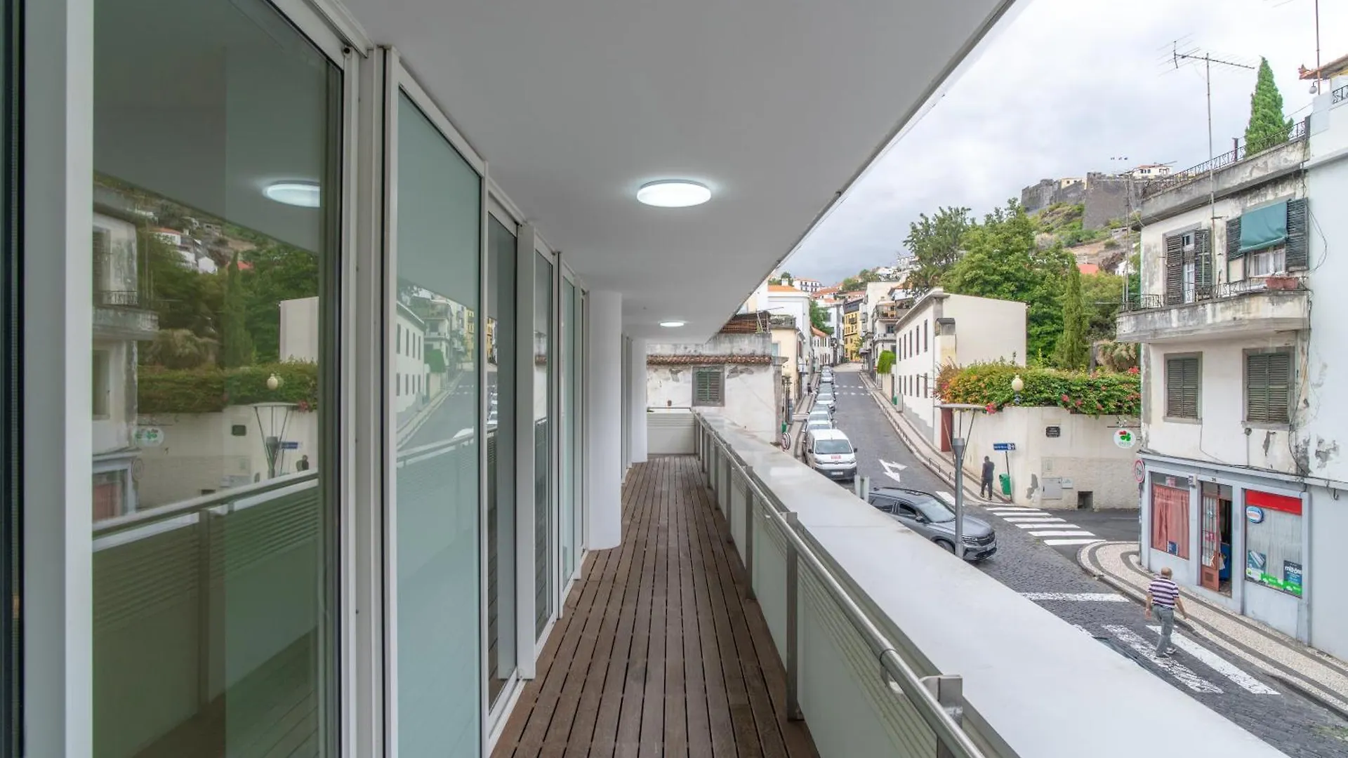 Movenpick Apartment فونشال 0*,  البرتغال
